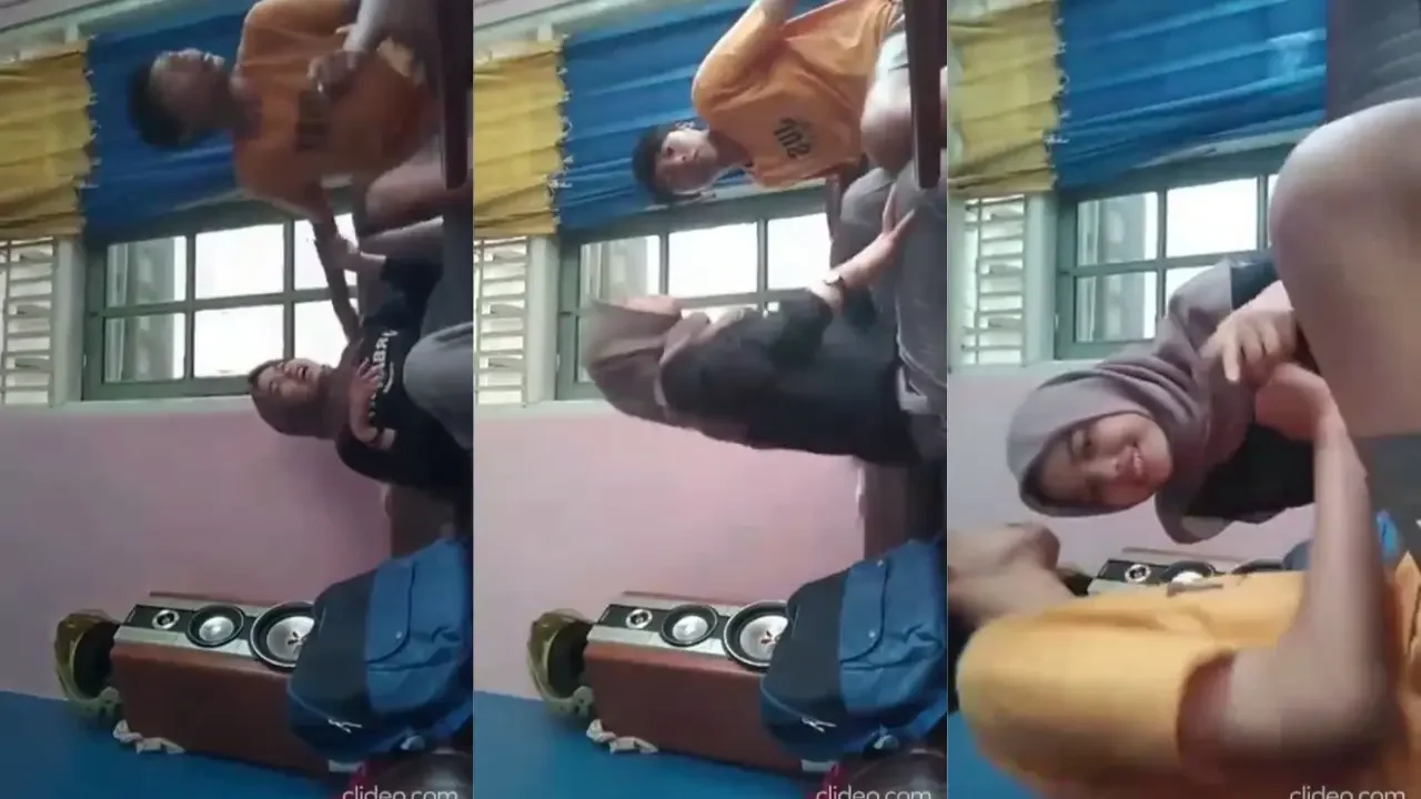 Pulang sekolah bukannya pulang malah cek sound
